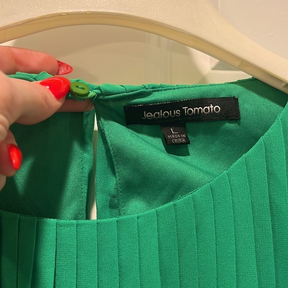 Jealous Tomato boutique St Patrick’s Day Green pleated bubble top elastic waist - Picture 3 of 6